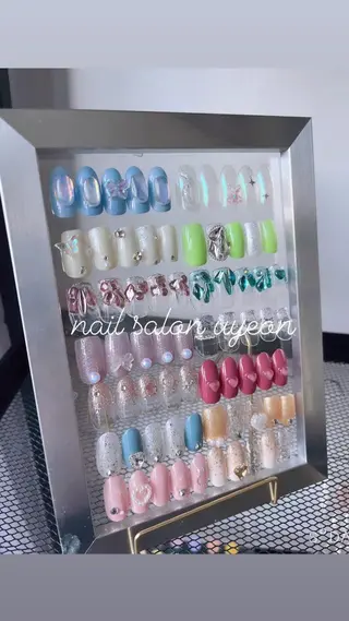 ネイル 鈴木 愛のネイルデザイン