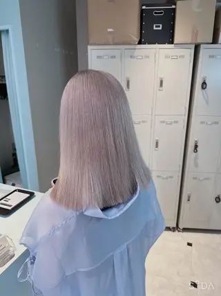 ミディアム カラー 🪄池袋ハイトーン 🪄ブリーチカラーのヘアスタイル