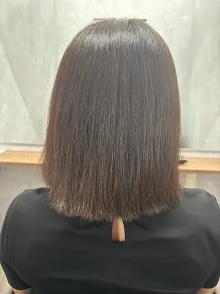 ミディアム カラー 山崎 美羽のヘアスタイル