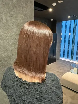 ミディアム 茶木 夢里彩のヘアスタイル