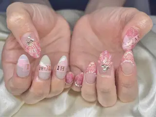 ネイル マツエク・マツパ アイブロウ Nail&eye Belire 新宿のネイルデザイン