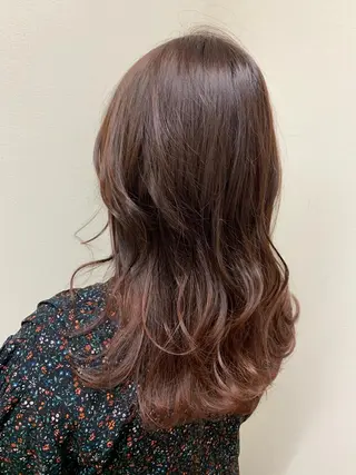 セミロング カラー 🫧透明感カラー🫧 美髪矯正🫧チサトのヘアスタイル