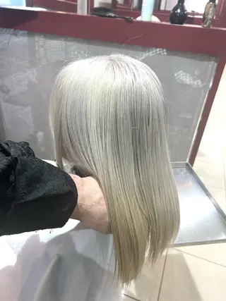 セミロング 坂本 優輝のヘアスタイル