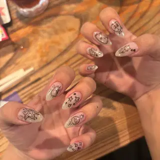 ネイル Hanna 🫧のネイルデザイン