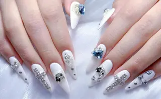 ネイル 小島 千尋のネイルデザイン