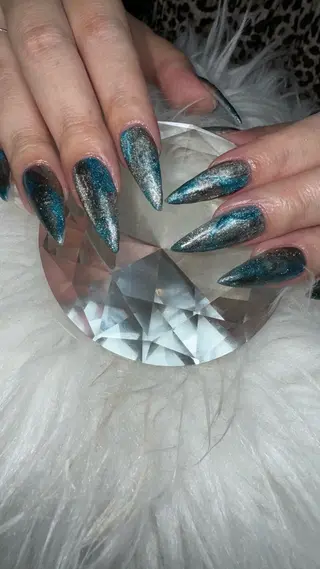 ネイル Feel ‪‪☺︎‬Yuriaのネイルデザイン