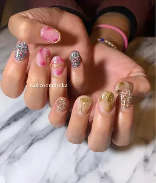 ネイル ﾈｲﾙﾙｰﾑﾘｯｶ 𝐦𝐚𝐲𝐮のネイルデザイン