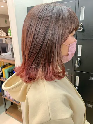 ミディアム カラー ヘアアレンジ ayumi🌈 インナーカラー🌈のヘアスタイル