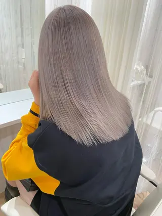 セミロング 🌙HIZUKI🌙 ハイトーン 艶髪のヘアスタイル