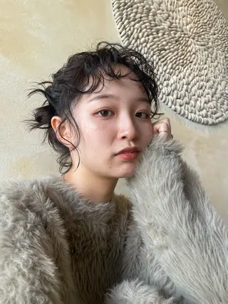 ショート 似合わせレイヤー/透 明感カラー/momiのヘアスタイル