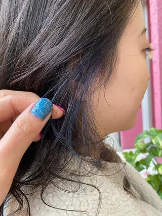 ミディアム カラー デザインカラー✨新倉 佑奈のヘアスタイル