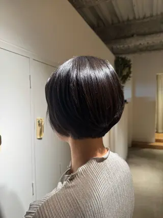 ショート 山根 里緒のヘアスタイル