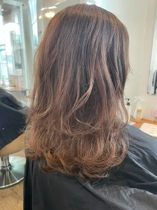 セミロング 竹廣 春奈のヘアスタイル