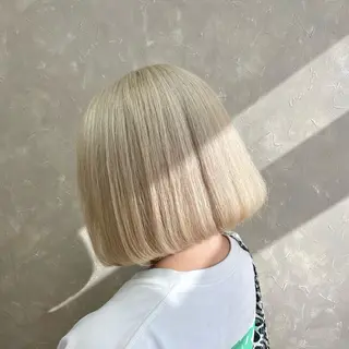 ショート カラー 有田裕真 【ブリーチカラー】のヘアスタイル