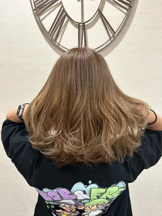 ミディアム 鈴木 海大のヘアスタイル