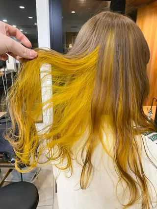 カラー ブリーチカラー よねだまことのヘアスタイル