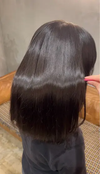 セミロング hale airiのヘアスタイル