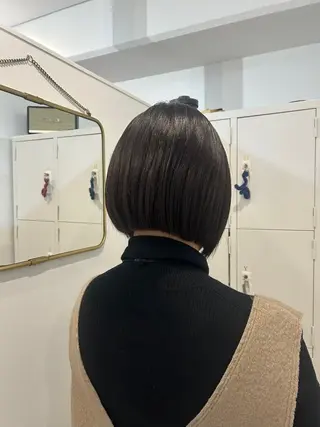 ミディアム H女性専用サロン梅田所属・伊澤 紗弥のヘアスタイル