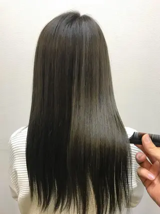 ロング カラー 吉森 満俊のヘアスタイル