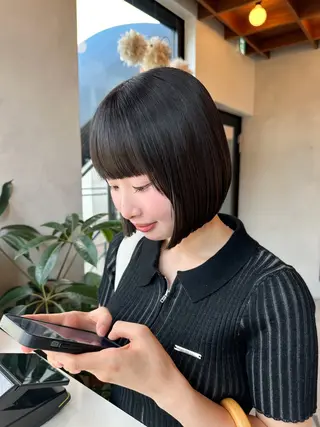 ミディアム ボブ　フレンチボブ/ レイヤー縮毛Yukiのヘアスタイル
