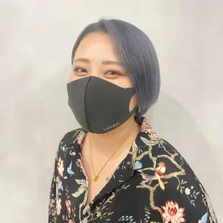 ショート カラー 🩵ブリーチカラー 🐈MIORI🩵のヘアスタイル