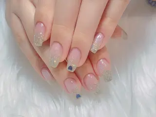 ネイル 西野 カナのネイルデザイン