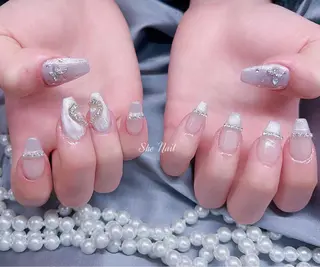 ネイル She   Nail所属・ISA_ BELLAのネイルデザイン