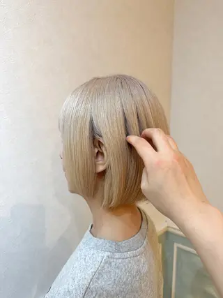 カラー 山口 珠莉のヘアスタイル