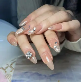 ネイル Queens テイのネイルデザイン