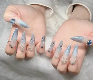 ネイル Lee Nailsのネイルデザイン