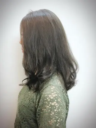 ロング カラー 菅沼 まみのヘアスタイル