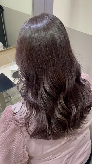 ロング カラー ayano / 透明感・くすみカラーのヘアスタイル