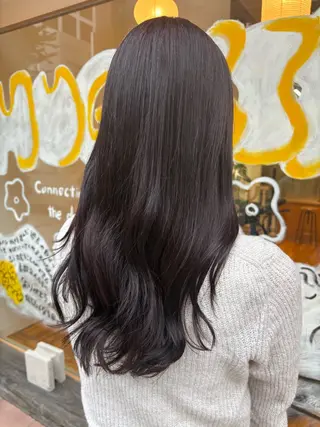 ロング カラー 淀 小南津のヘアスタイル