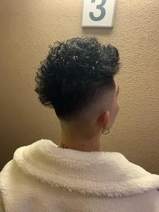 ミディアム 💈 クラモトダイセイのヘアスタイル