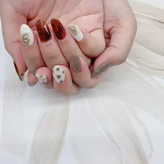 ネイル Nailist Risaのネイルデザイン