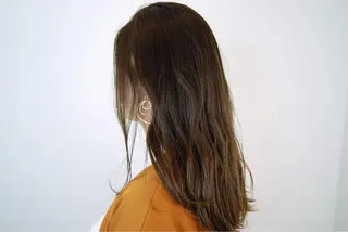 ロング カラー 米山 珠那のヘアスタイル