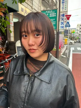 ショート カラー Lisa🪄似合わせ ／デザインカラーのヘアスタイル