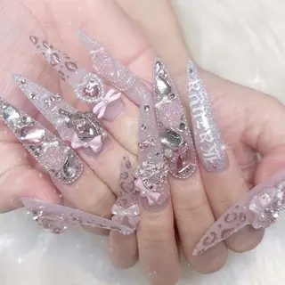 ネイル J&C Nail Salon吉祥寺所属・Yu  Ki ネイルのネイルデザイン