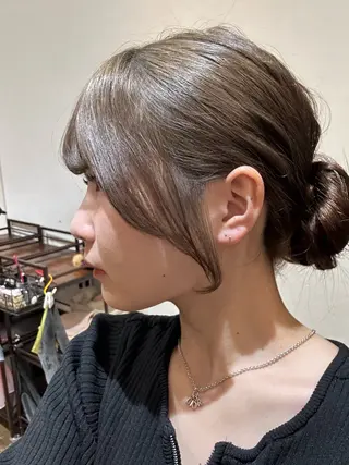 セミロング mai /attraのヘアスタイル