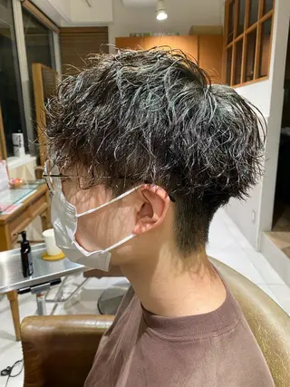 ショート カラー パーマ ヘアアレンジ メンズ メンズパーマの巨匠 鈴木純のヘアスタイル