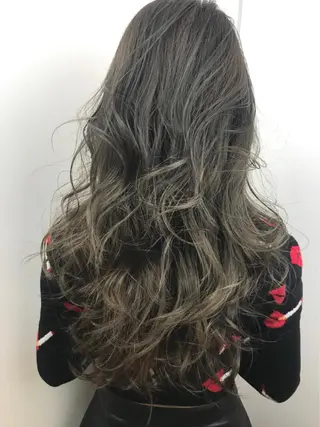 ロング 酸性ストレート/ブリ ーチなし/中村 匠のヘアスタイル