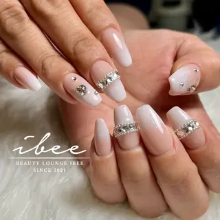 ネイル ibee nail 🤍yumiのネイルデザイン