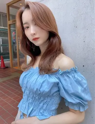 セミロング 北垣  智美のヘアスタイル