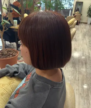 ミディアム 小久保 涼子のヘアスタイル
