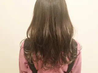 カラー FERIAあべの KARINのヘアスタイル