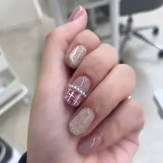 ネイル AYA Reginaのネイルデザイン