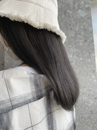 セミロング カラー 山下 千明のヘアスタイル