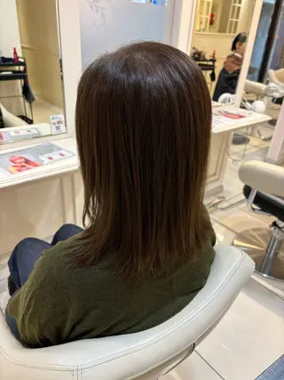 ミディアム 艶髪✨髪質改善カラー 楠本浩子のヘアスタイル
