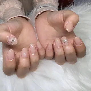 ネイル Laula🤍 ayakaのネイルデザイン