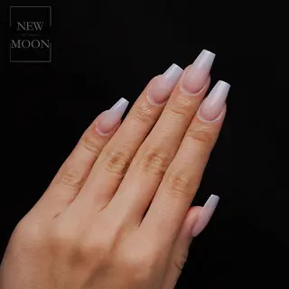 ネイル NEWMOON maki_恵比寿のネイルデザイン